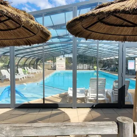 Mobil-home Le Petit Paradis Vendeen 3 Etoiles 7km Des Plages