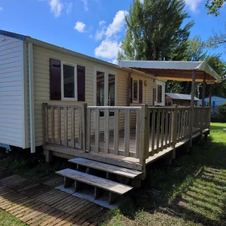 Campsite Mobil-home Le Petit Paradis Vendeen 3 Etoiles 7km Des Plages Avrille (Vendee)
