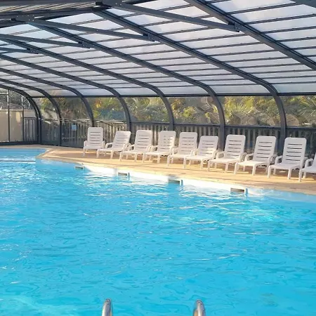 Campsite Mobil-home Le Petit Paradis Vendeen 3 Etoiles 7km Des Plages *