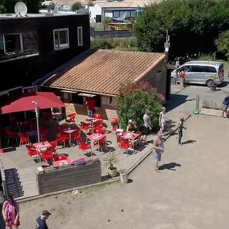 Mobil-home Le Petit Paradis Vendeen 3 Etoiles 7km Des Plages Campsite Avrille (Vendee)