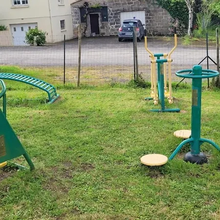 Campsite Mobil-home Le Petit Paradis Vendeen 3 Etoiles 7km Des Plages Avrille (Vendee)